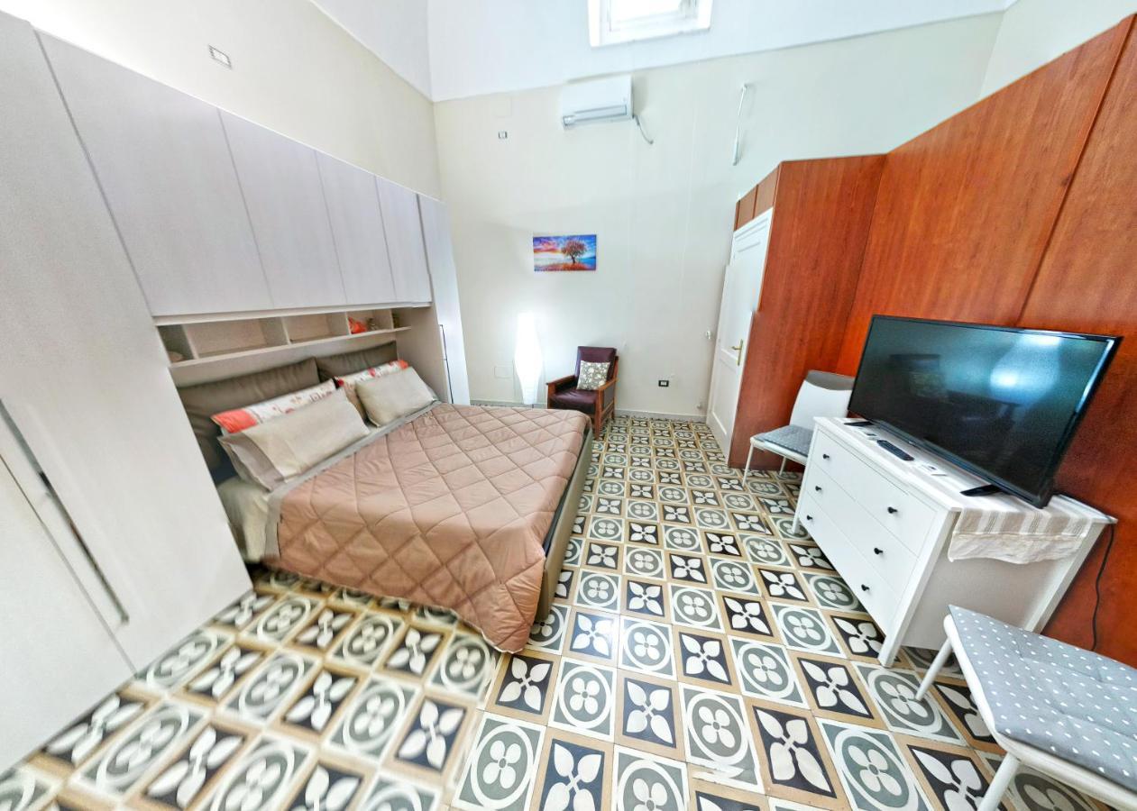 Appartamento Manfredi มันเฟรโดเนีย ภายนอก รูปภาพ